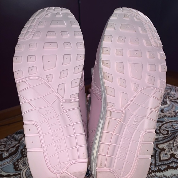 Nike Air 8.5 - Picture 4 of 7